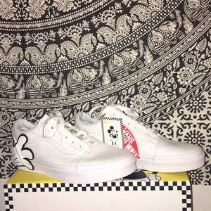 Mickey Mouse Oldskool Vans